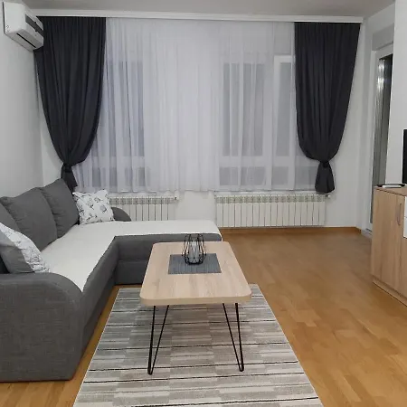 Viaggio I Parking Garaza