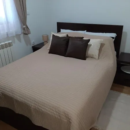 Apartment Viaggio I Parking Garaza